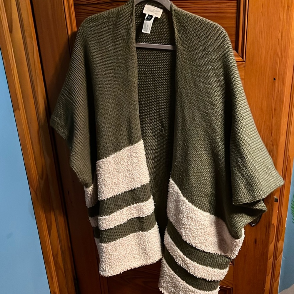 Long, shawl like sweater